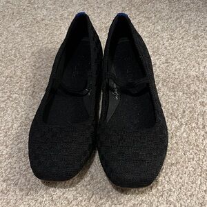 Rothy’s Women’s Black textured Ballet Flats